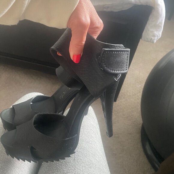 Pedro García Black Leather Strappy Heels | Size 7 | Gently Worn - Picture 2 of 3